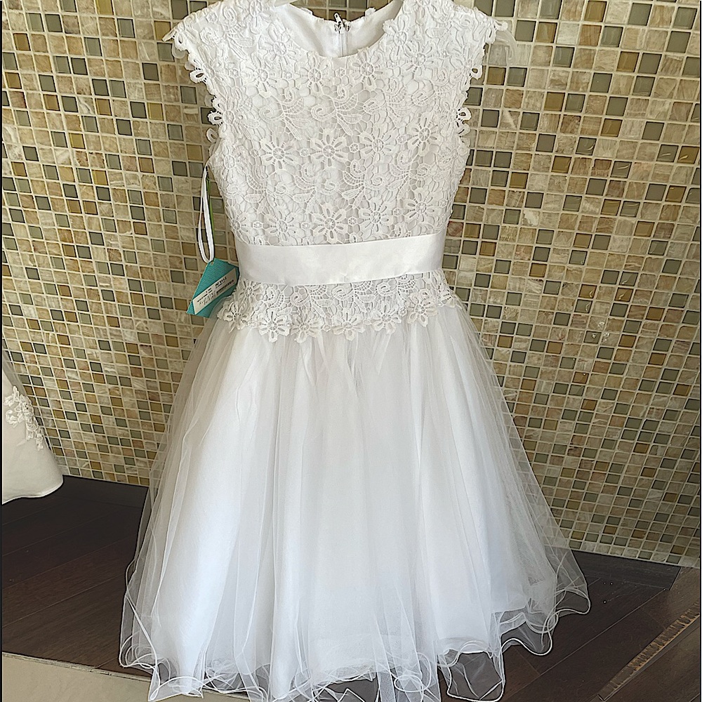 Flower girl/ holy communion dress